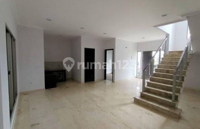 For Sale Golf Island Pik House Size 8X15 M² In North Jakarta