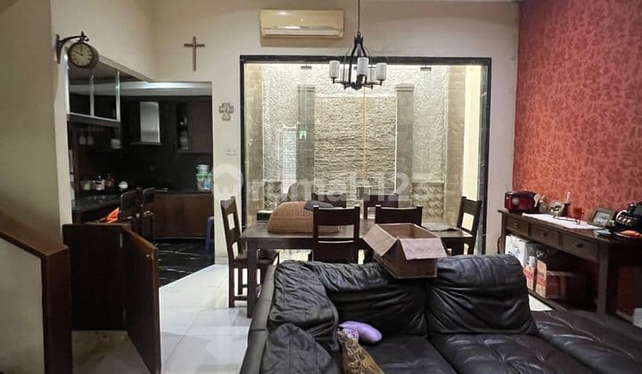 For Sale Layar Permai PIK House 10x15 m² in North Jakarta