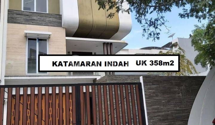 Dijual Rumah 3 Lantai Brand New Pik, Private Pool, Jakut