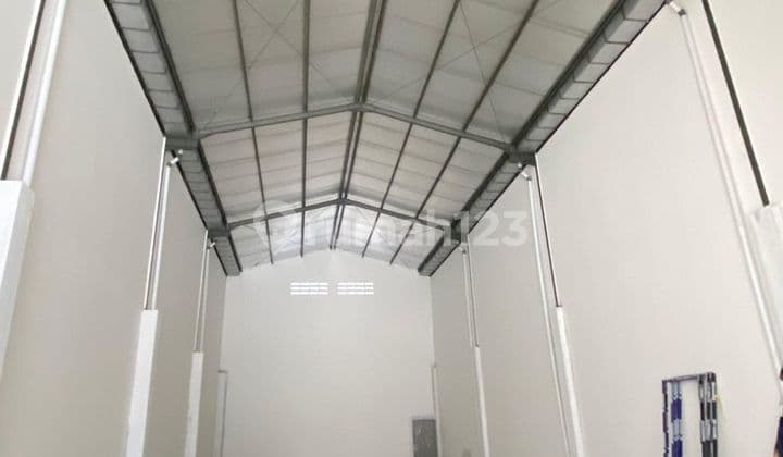 For Sale: Duta Indah Starhub Warehouse in Industrial Area