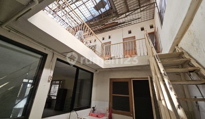 Dijual Rumah di Jl Hasyim Ashari Petojo Belakang Jalan Kaji Jakarta Pusat