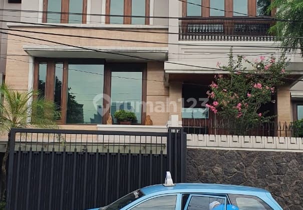 Rumah Mewah dan Murah di Benhil