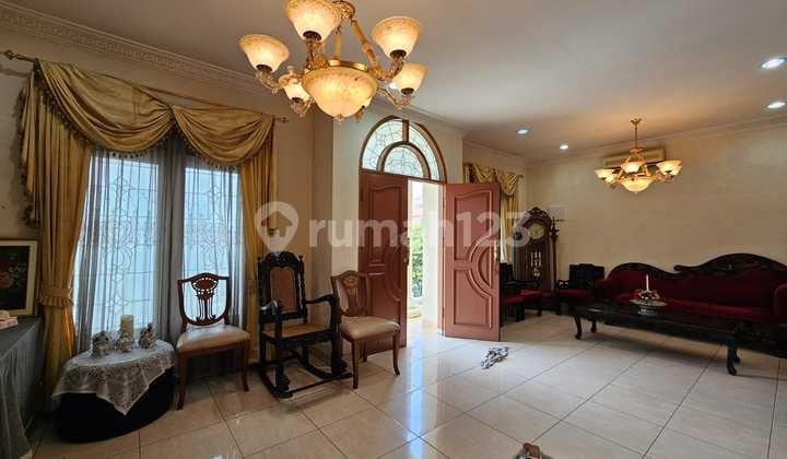 Rumah Bagus di Komplek Puri Indah