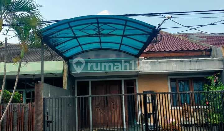 House in Alfa Indah Complex, Pesanggrahan, South Jakarta
