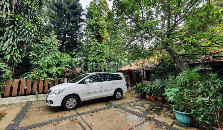 Dijual Tanah dan Rumah Posisi Hoek di Cipete Jakarta Selatan