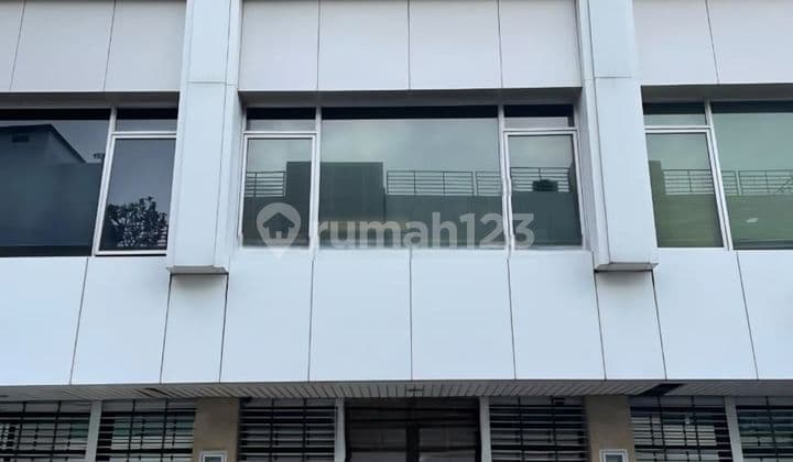 Ruko Komersial dan Strategis di Kawasan Taman Aries Jakarta Barat