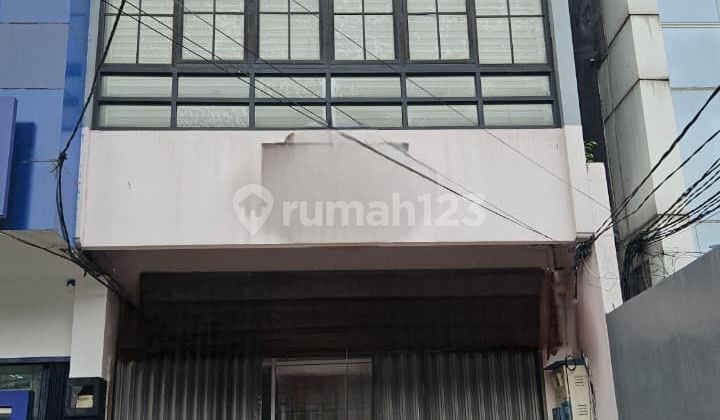 For Sale 3.5-Story Commercial Shop House in a Strategic Location, Pesanggrahan, West Jakarta