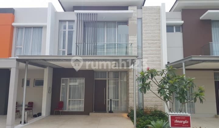For Sale House in Pantai Indah Kapuk PIK 2 Amarylis Corner Position