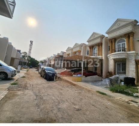 Cheap Sale House in Angel Residence Housing, Kalideres, West Jakarta