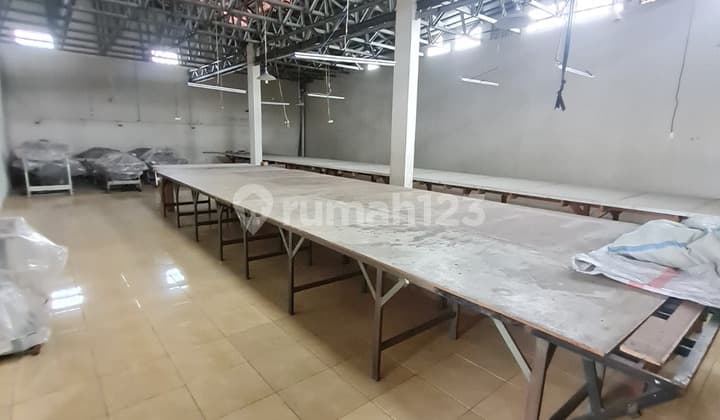 Gudang Siap Pakai di Palem Putri, Kelapa Dua, Tangerang