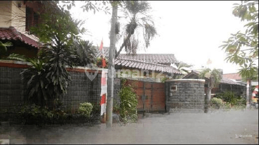 Residential House in Saung Gintung Housing, East Ciputat - South Tangerang