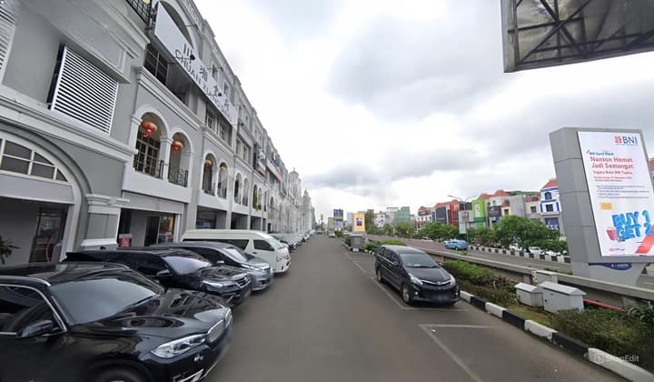 Urgent sale: Rarely available shop house at Kelapa Gading Square - Kelapa Gading, North Jakarta.