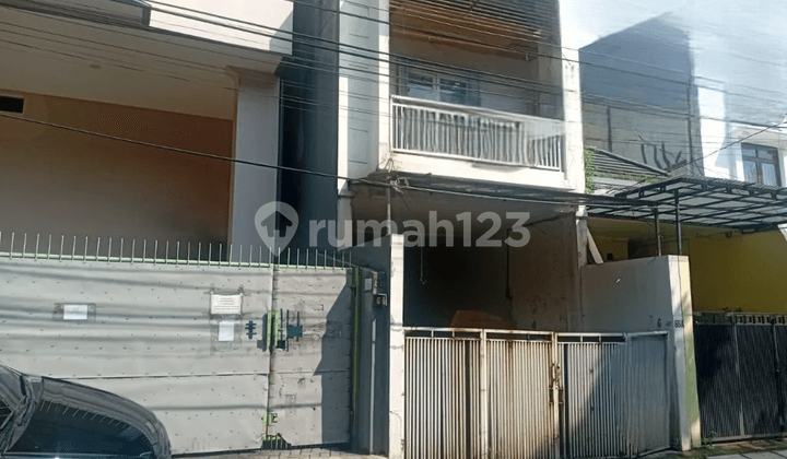 Murah Rumah di Jalan Danau Damplas, Tanah Abang, Jakarta Pusat
