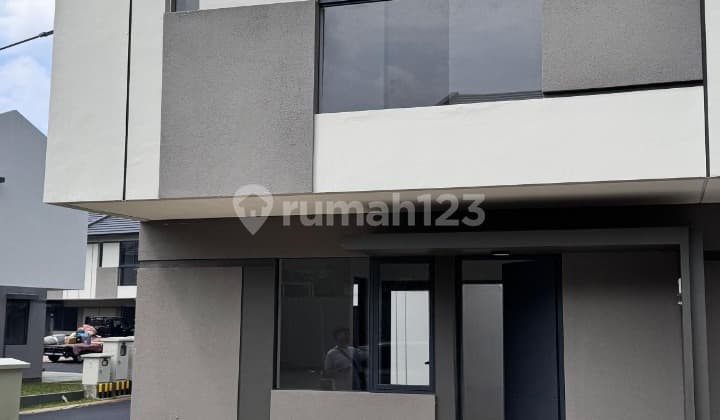 New Cityzen Park West House, Park Serpong, Tangerang