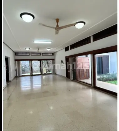 Rumah Dikebayoran Lama