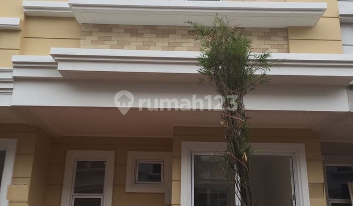 Rumah Baru Cluster Amarillo Village Paramount Estate , Gading Serpong Tangerang