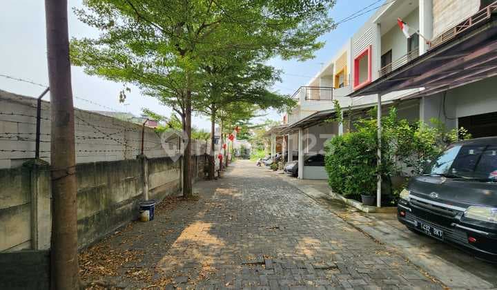 Murah Bu Rumah 2 Lantai Baru Renovasi Jln Rose Indah , Kresek Indah Jakarta Barat