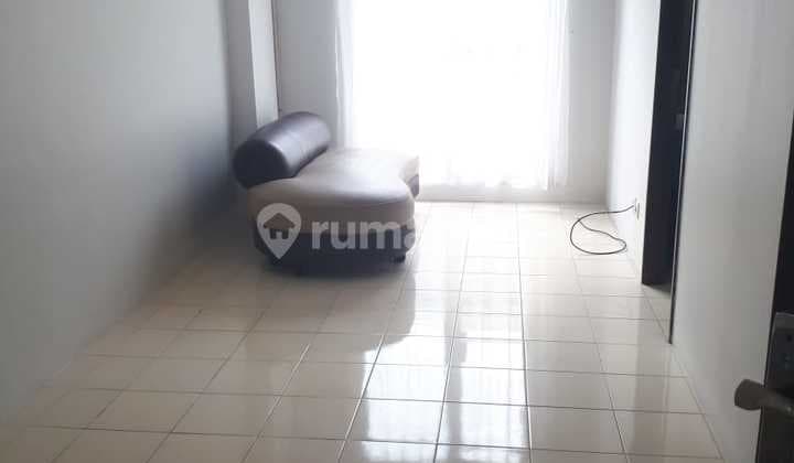 Apartemen Puri Parkview Tower Aa , Semi Furnished Kembangan
