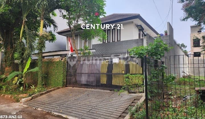 Rumah Siap Huni Halaman Luas di Bintaro Jaya Sektor 7