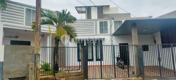 Rumah Bagus Minimalis Di Nusaloka Bsd 1,5 Lantai Siap Huni