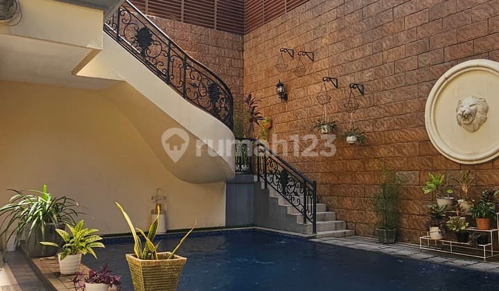 RUMAH CANTIK DIGADING SERPONG 2 LANTAI FULL FURNISH SIAP HUNI