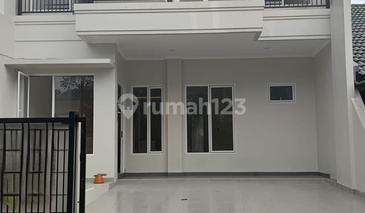 Rumah Baru Modern Bagus Design Mandiri Row Jalan Lebar Di Griya Loka Bsd City