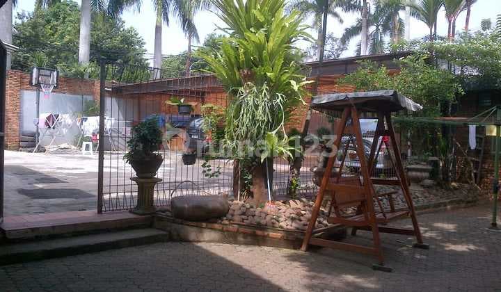 Rumah Cocok untuk Buka Usaha / untuk Komersil Dibikin Cluster di Kebagusan Pasar Minggu Jakarta Selatan