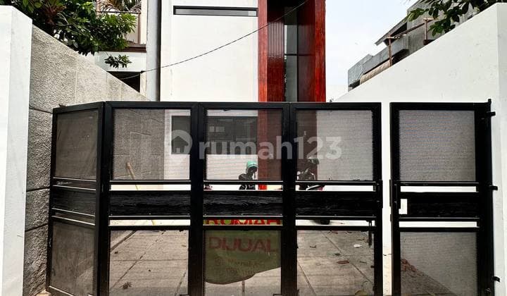 Rumah 2 Lantai Baru di Cipayung Jakarta Timur