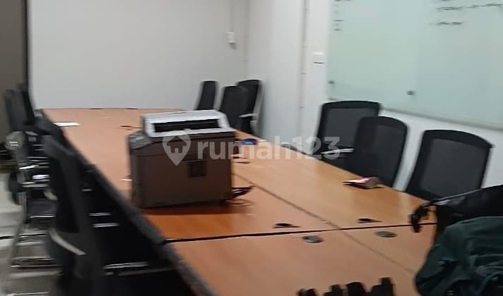 Disewakan Jarang Ada Ruko 2,5 Lantai di Summarecon Bandung