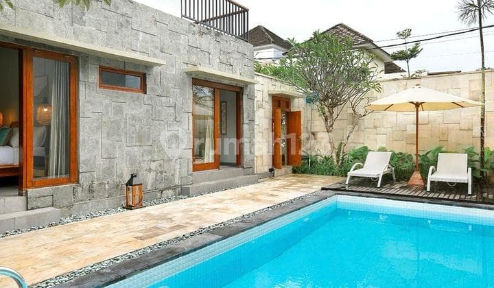 Beautiful Modern Tropical Style Villa For Sale Located Jimbaran