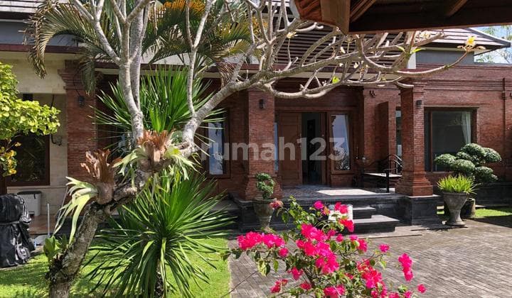 For Sale Semi Villa House In Nyanyi Beach Area