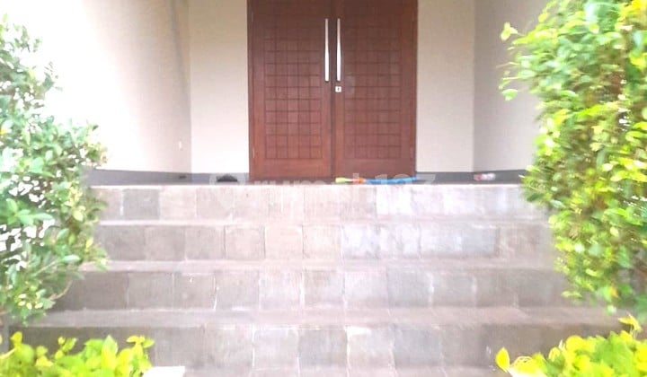 cari rumah di kuningan area .....sini...sini....mampir ..bagus ...minimalis modern