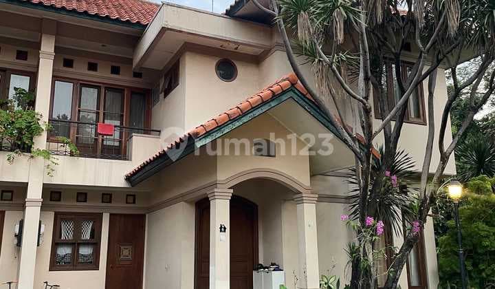 Rumah Modern di Pusat Cipete