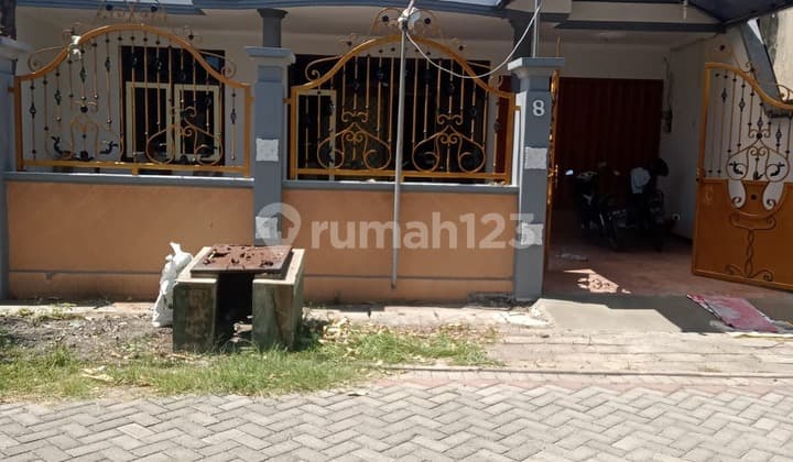 Rumah Kutisari Siap Huni Lokasi Strategis Dekat Petra