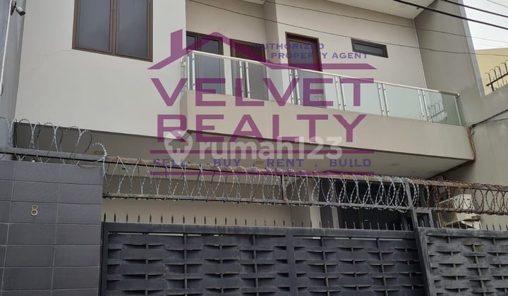 For Sale High Ground House Jak Pus 10x21 Vr978