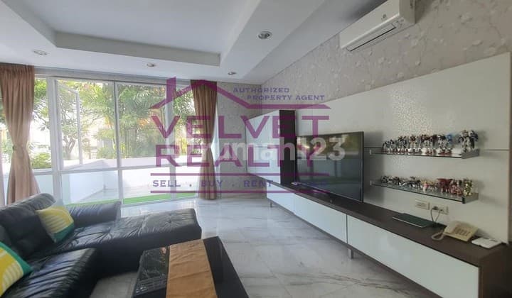 Dijual Town House Springhill Kemayoran 4lantai vr923
