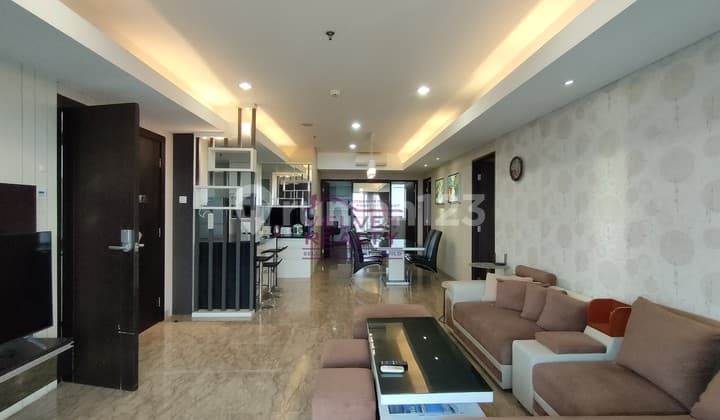 For Rent The Royale Springhill Kemayoran Apartment 3+1BR Area 196m2 #VR1122