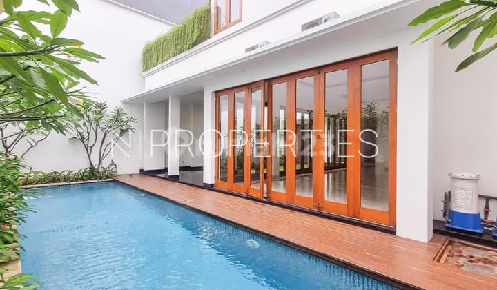 Dijual Rumah 5 Kamar Strategis di Pondok Indah Pndind269