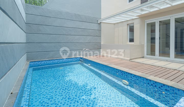 Dijual Rumah Cantik di Townhouse Kemang, Lokasi Bagus Terawat Kmgs139