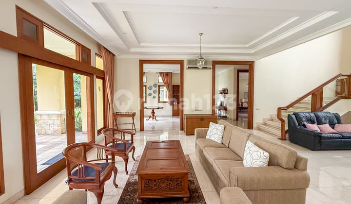 Private Luxury Home At Tanjung Barat