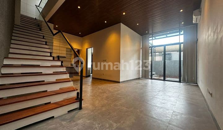 For Rent Nice 3 Bedroom House In Cilandak, Walking Distance To Citos Mall Cld596