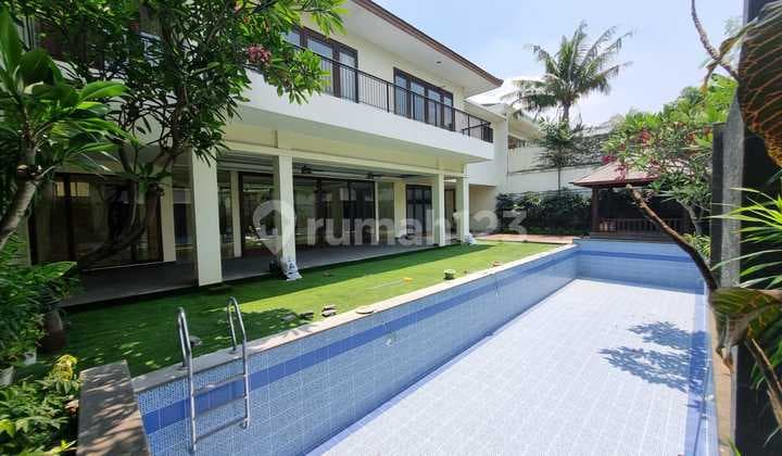 For Rent 5Br Beuatiful House In Pejaten Pjtn018