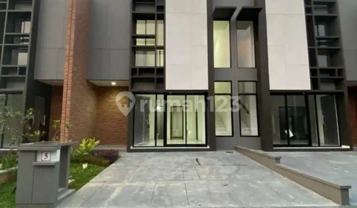 Cheap House in Flavio Suvarna Sutera Lavon Cluster, Cikupa, Tangerang