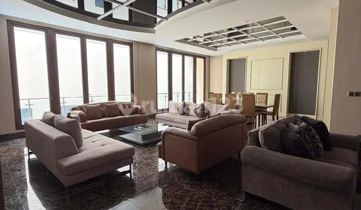 Modern House Mega Kuningan 4 Bedroom