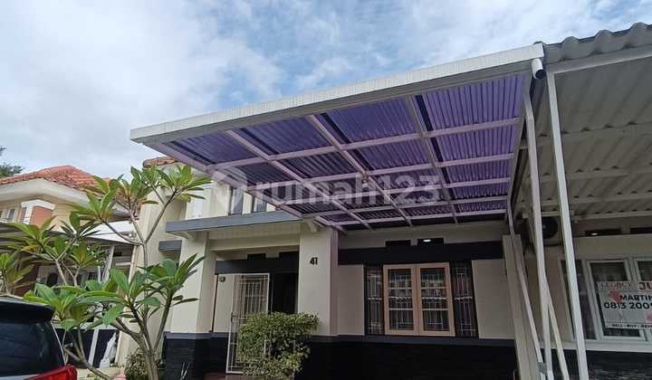 Rumah Modern Full Furnished di Kota Baru Parahyangan Bandung Lokasi Strategis