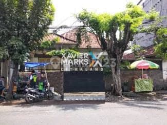 Rumah di Jalan Kalianyar Peruntukan Komersial Sangat Strategis