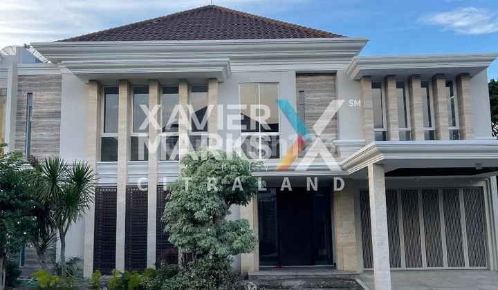 Rumah La Ritz Wood Row Jalan Lebar Siap Huni Megah