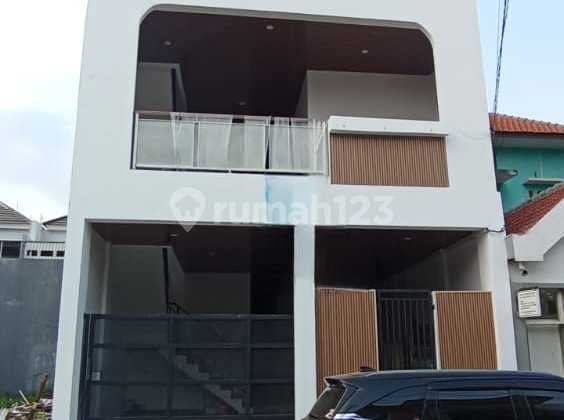 Rumah kost aktif 576jt per tahun, di Wiyung Surabaya