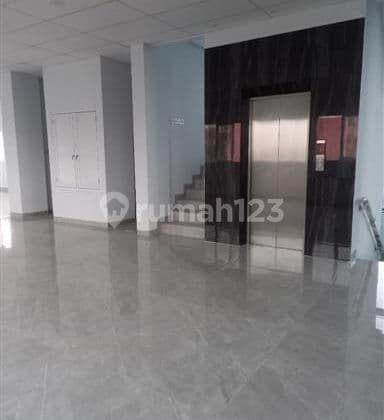 GEDUNG KANTOR BARU 4.5 LANTAI STRATEGIS CAWANG JAKARTA TIMUR