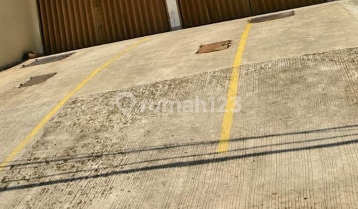 Ruko Gandeng Pluit Karang Jalan Besar Dekat Pasar Dan Sekolah